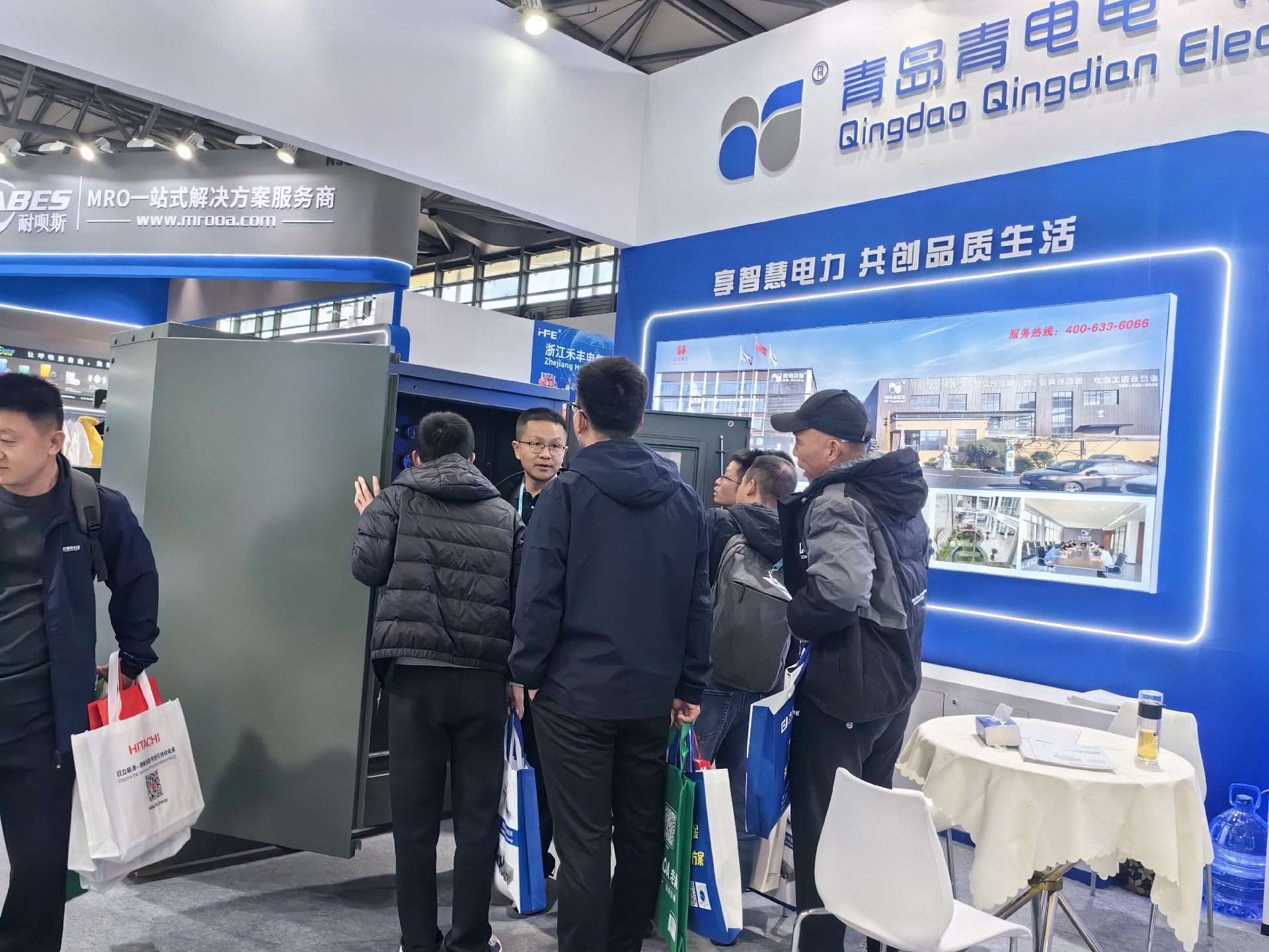 新勢力崛起 全球吸睛 —— 青島青電電氣集團攜重點產品引爆 2025 上海電力展 新勢力崛起 全球吸睛 —— 青島青電電氣集團攜重點產品引爆 2025 上海電力展